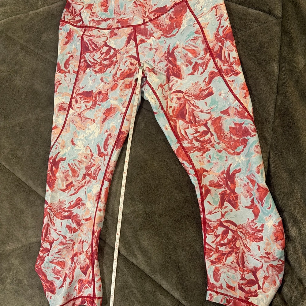 Girls Floral Print Active Leggings in Light Blue and Red